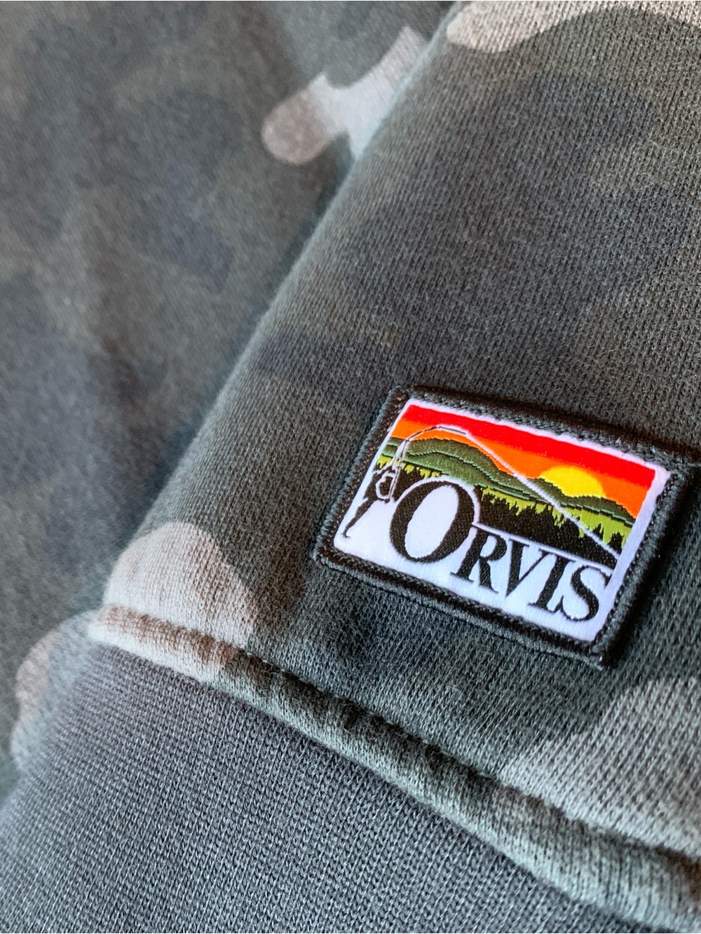 Orvis Vintage Fade Gray Black Camo Quarter Snap Pullover Sweatshirt Men’s Medium - Picture 3 of 13